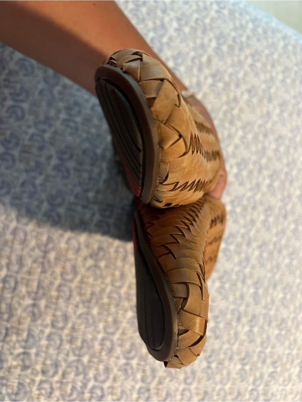 Like New! OluKai Mi’i Kikui Brown Women's Woven Slip-On Mule 9 - Picture 5 of 5